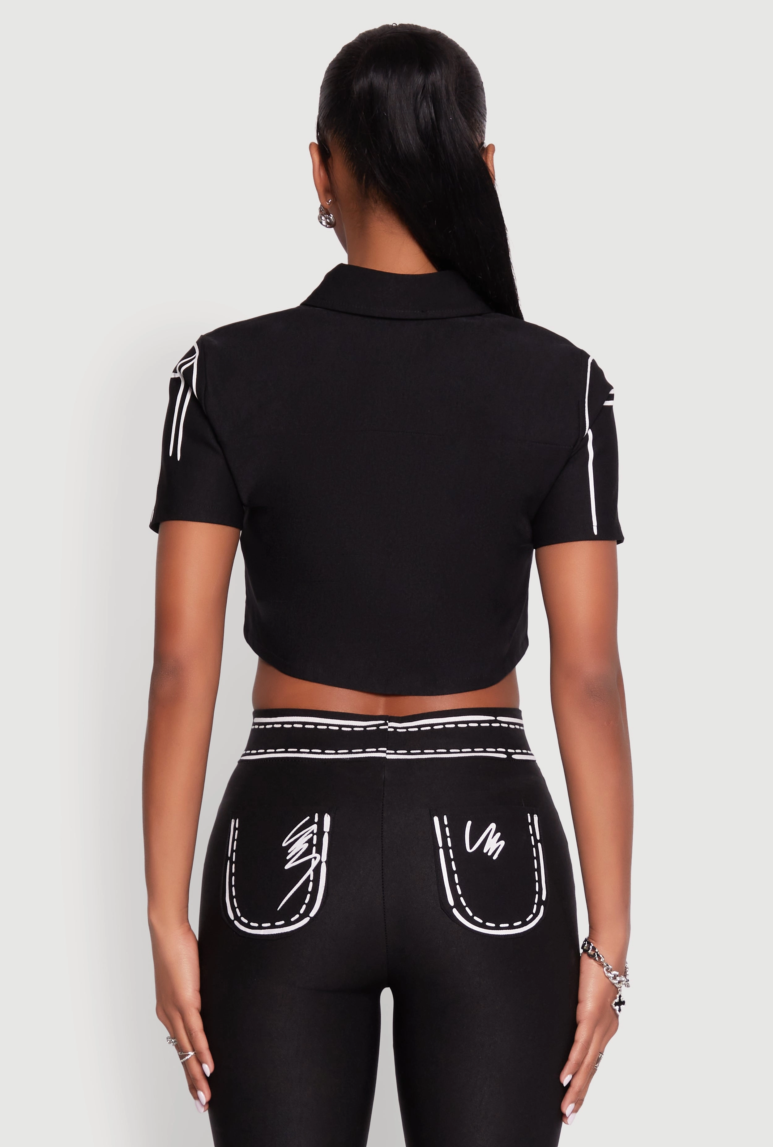 2D Optical Illusion Cropped Shirt