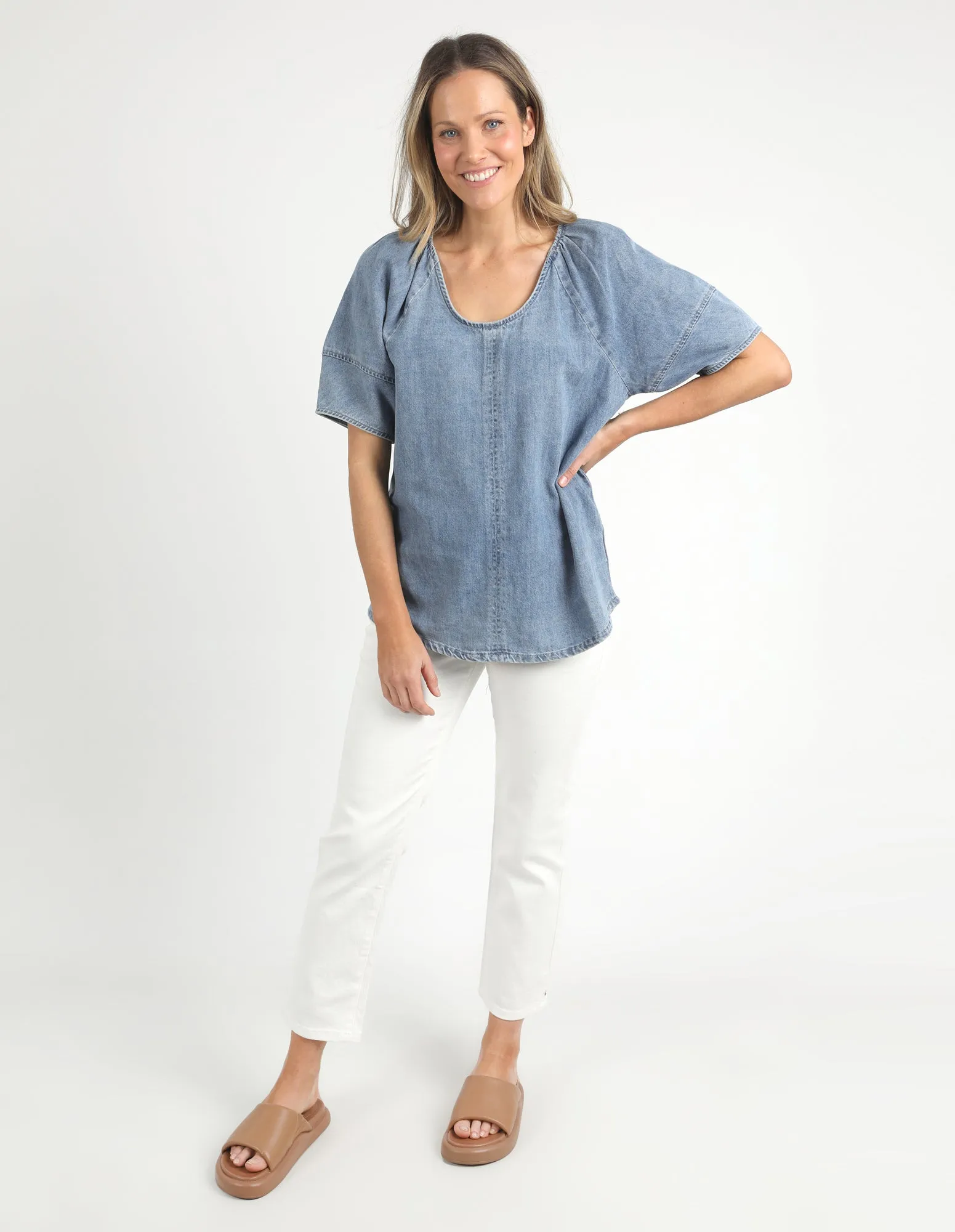 Elm Brea Top Blue Wash