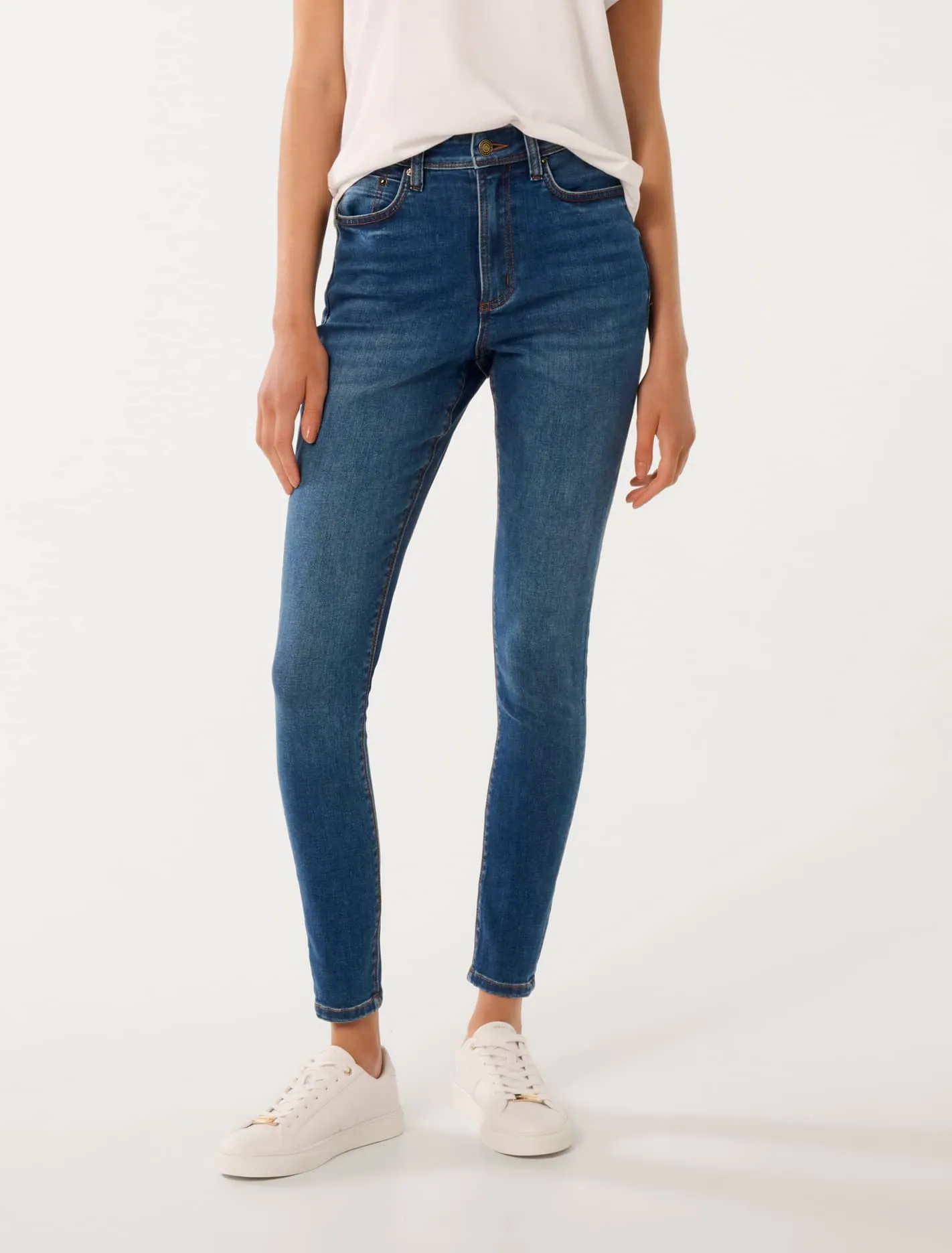 Hayley High-Rise Sculpt Jeans