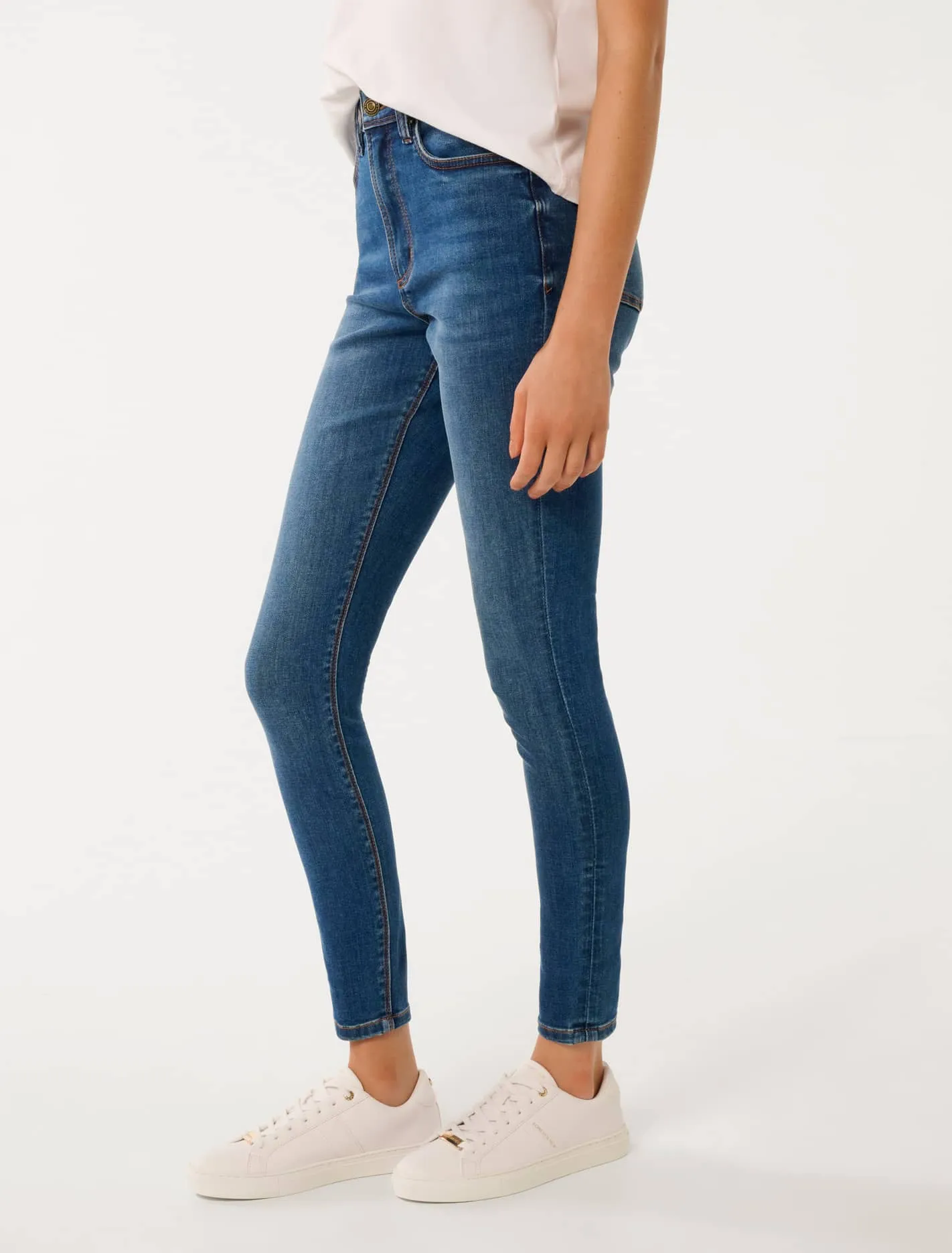 Hayley High-Rise Sculpt Jeans