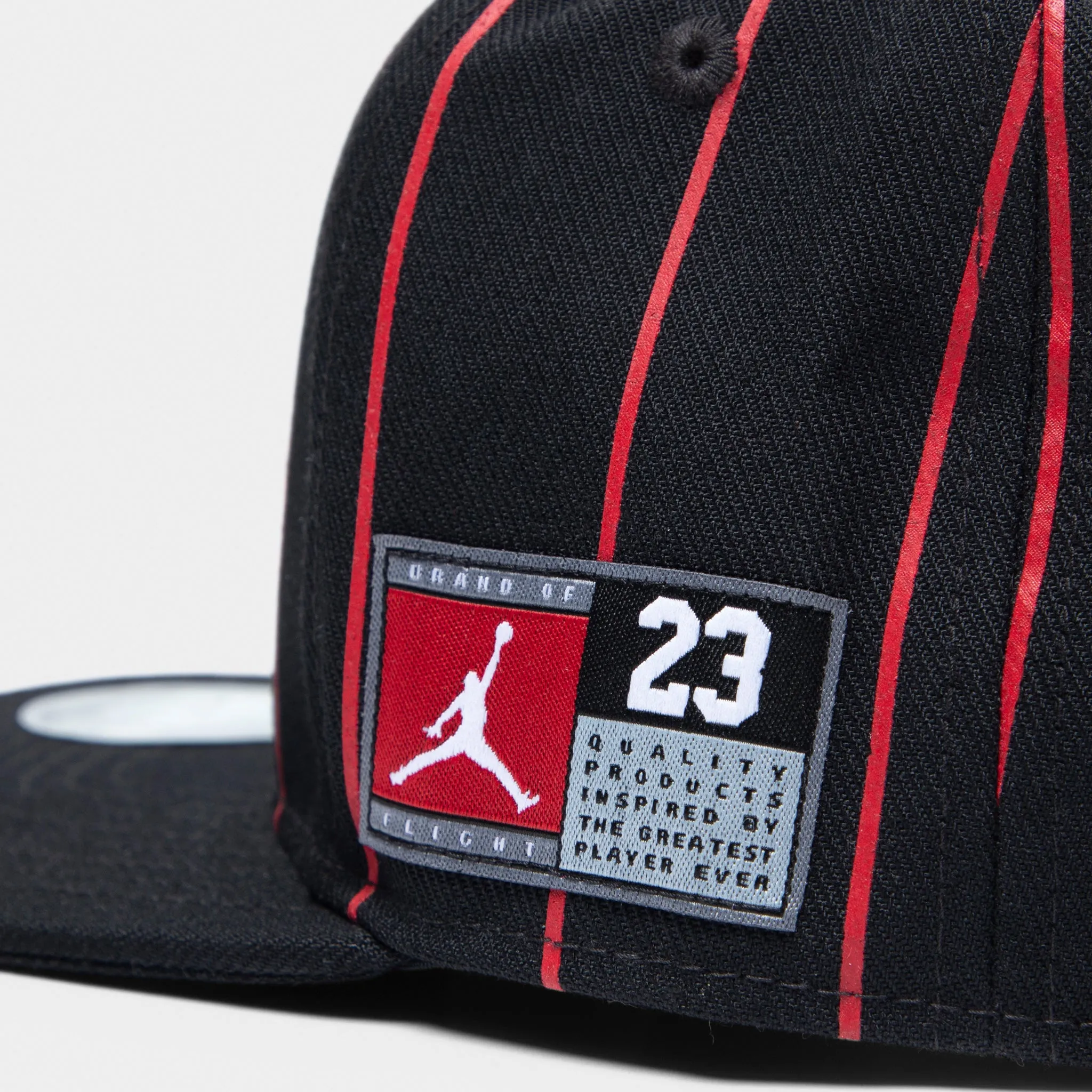 Jordan Big Kids Jersey Flatbrim Cap Black / Gym Red