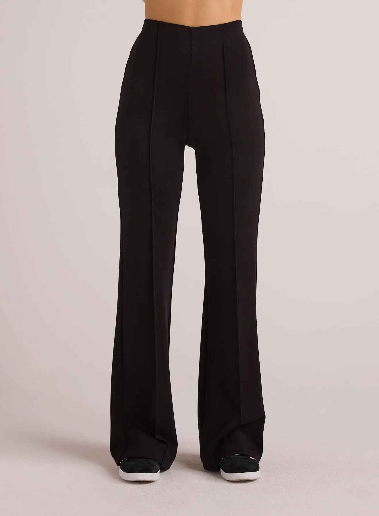 Jordyn Pintuck Ponte Pant - Black