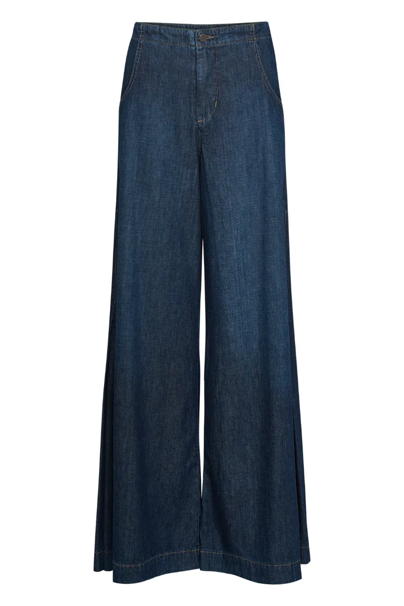 Lulu Jean