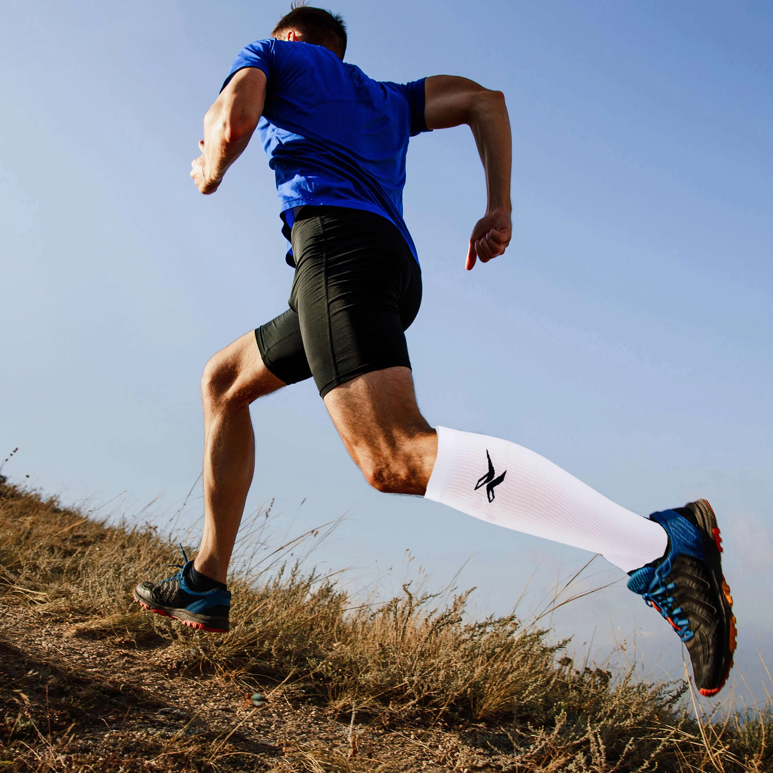 LxsGo ACTIVE Compression Socks for Men & Women 1 Pair White