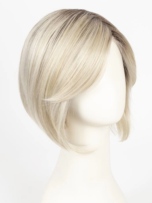 Made You Look | Petite/Average | Synthetic Lace Front Wig (Hand-Tied)