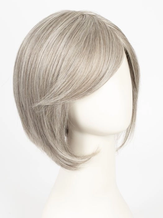 Made You Look | Petite/Average | Synthetic Lace Front Wig (Hand-Tied)
