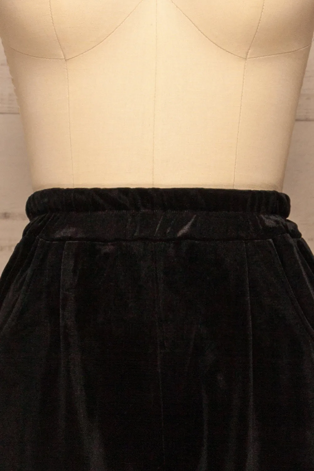 Ostroleka | Black Velvet Pants