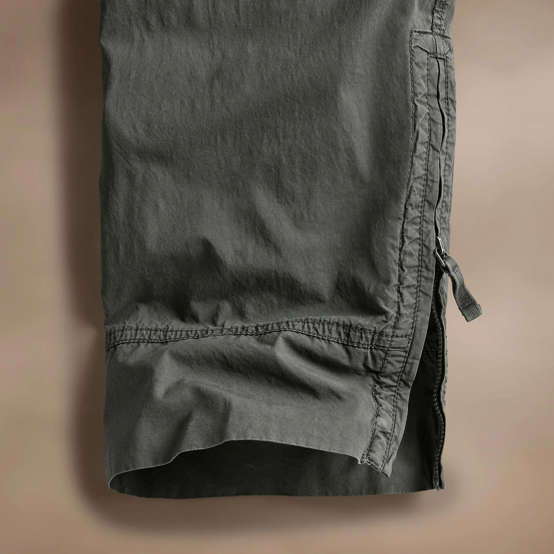Parachute Poplin Cargo - Granite Pigment