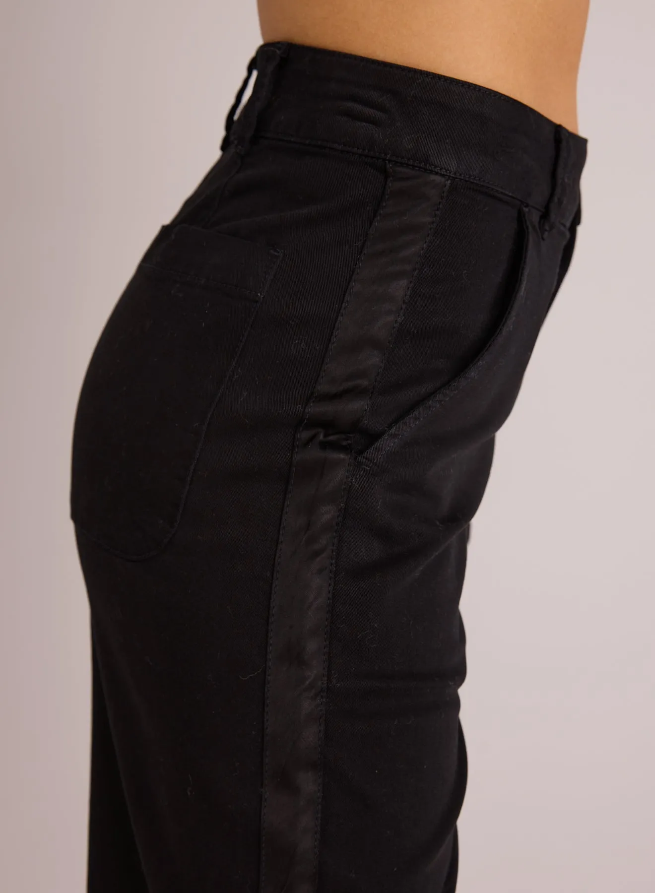 Saige Tux Stripe Crop - Black