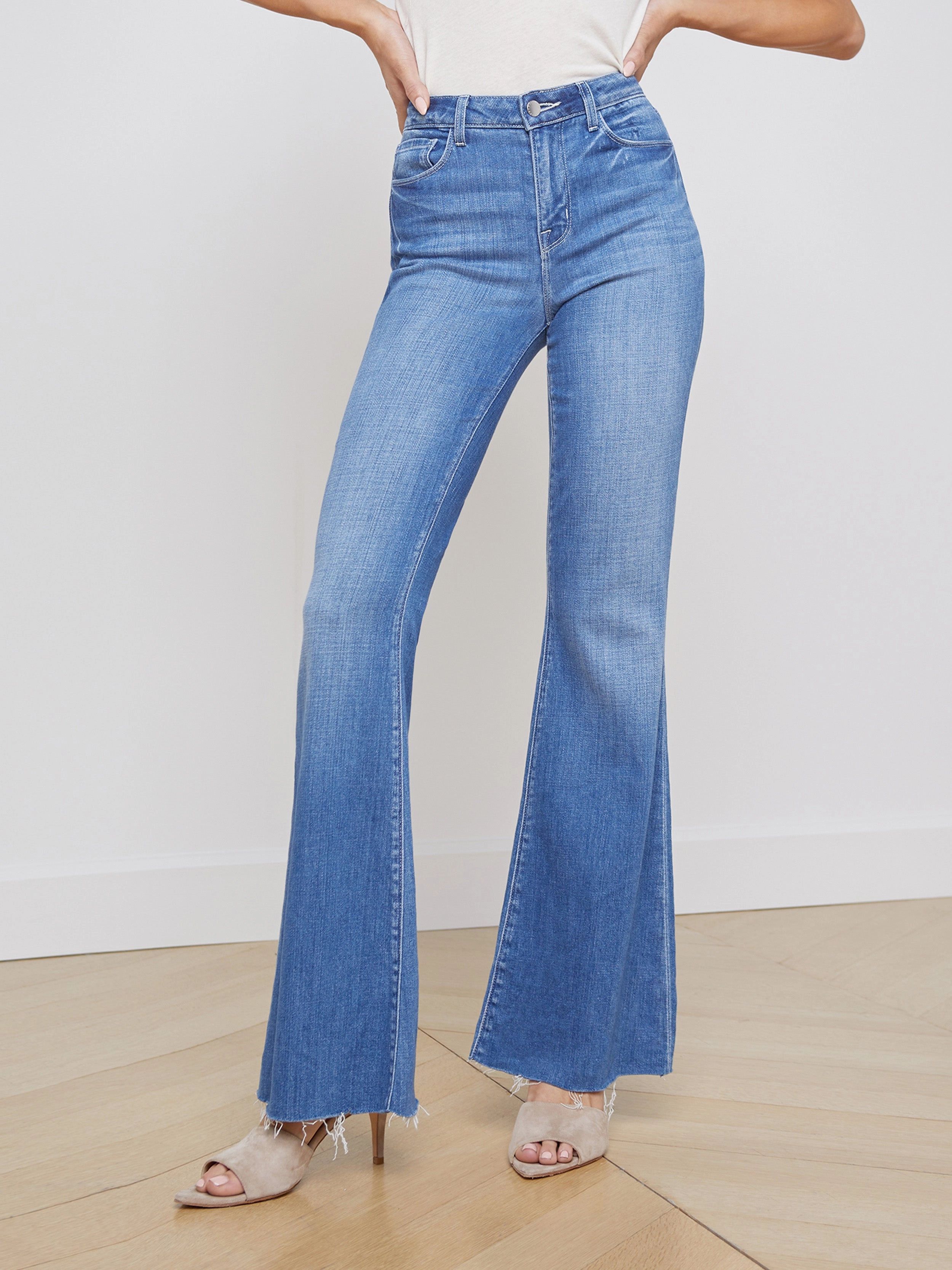 Sera Sneaker Flare Jean