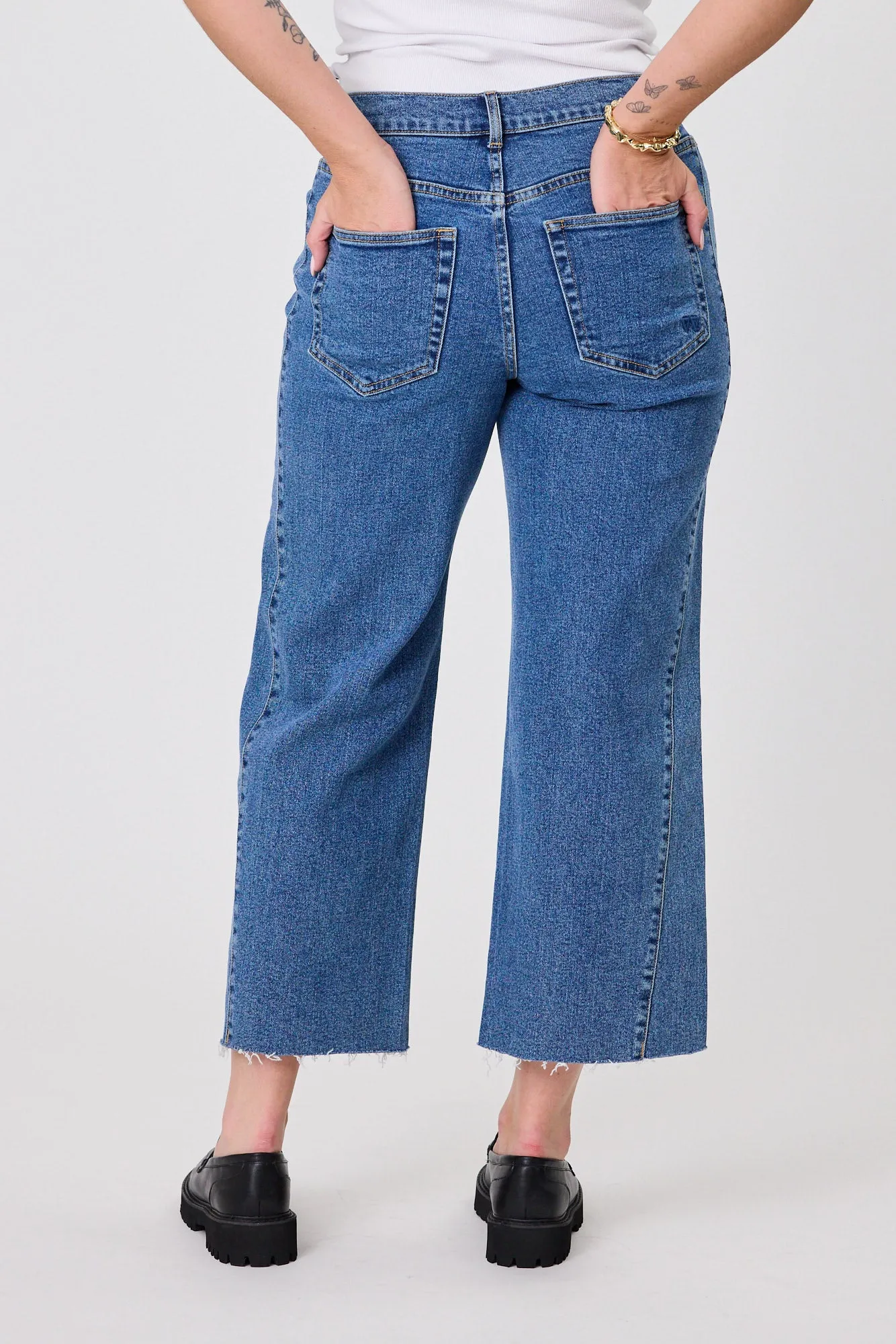 Shine On Label Stellar High Rise Side Panel Wide Leg Jean