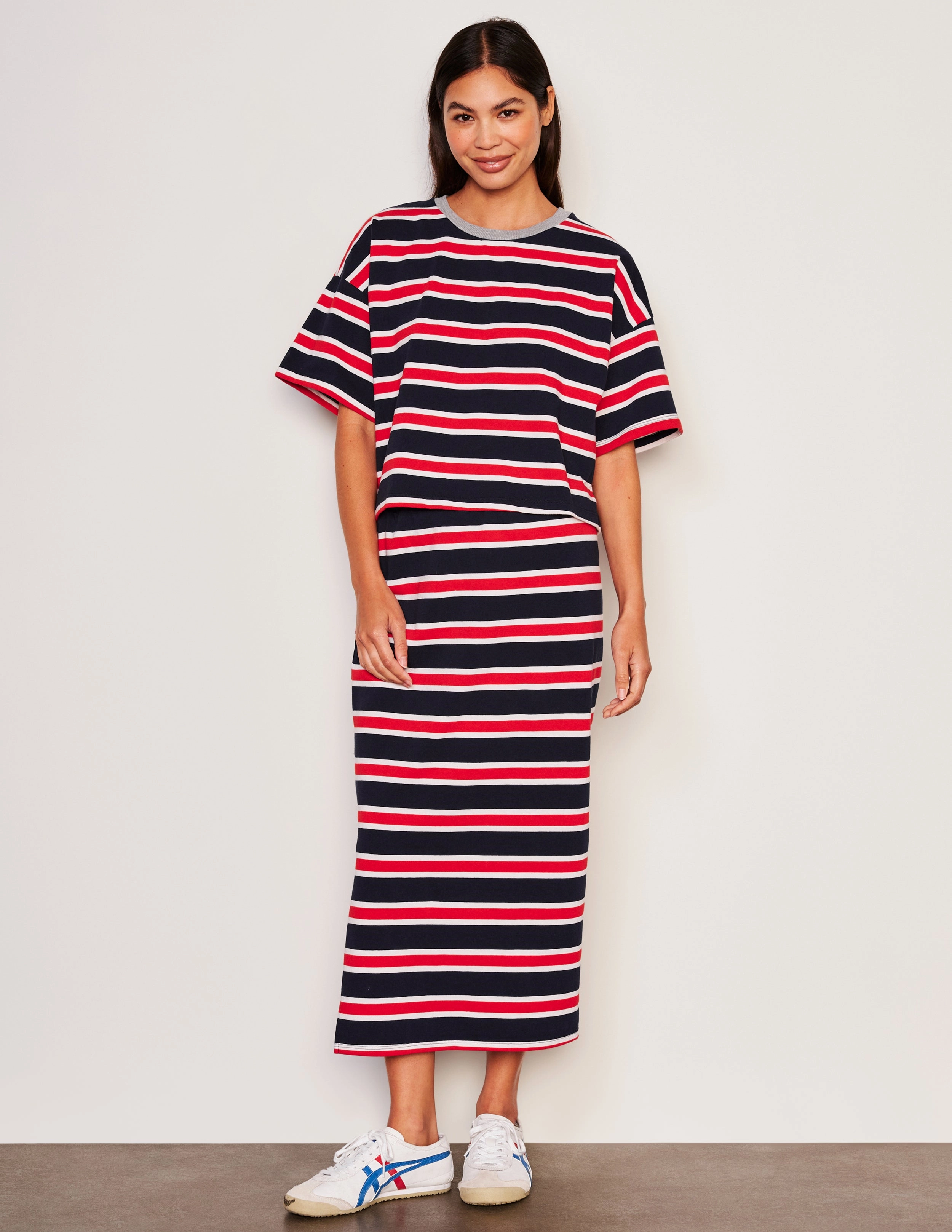 Sundry Crop Crew Neck Tee & Midi Side Slit Skirt Set Redin Flare Red