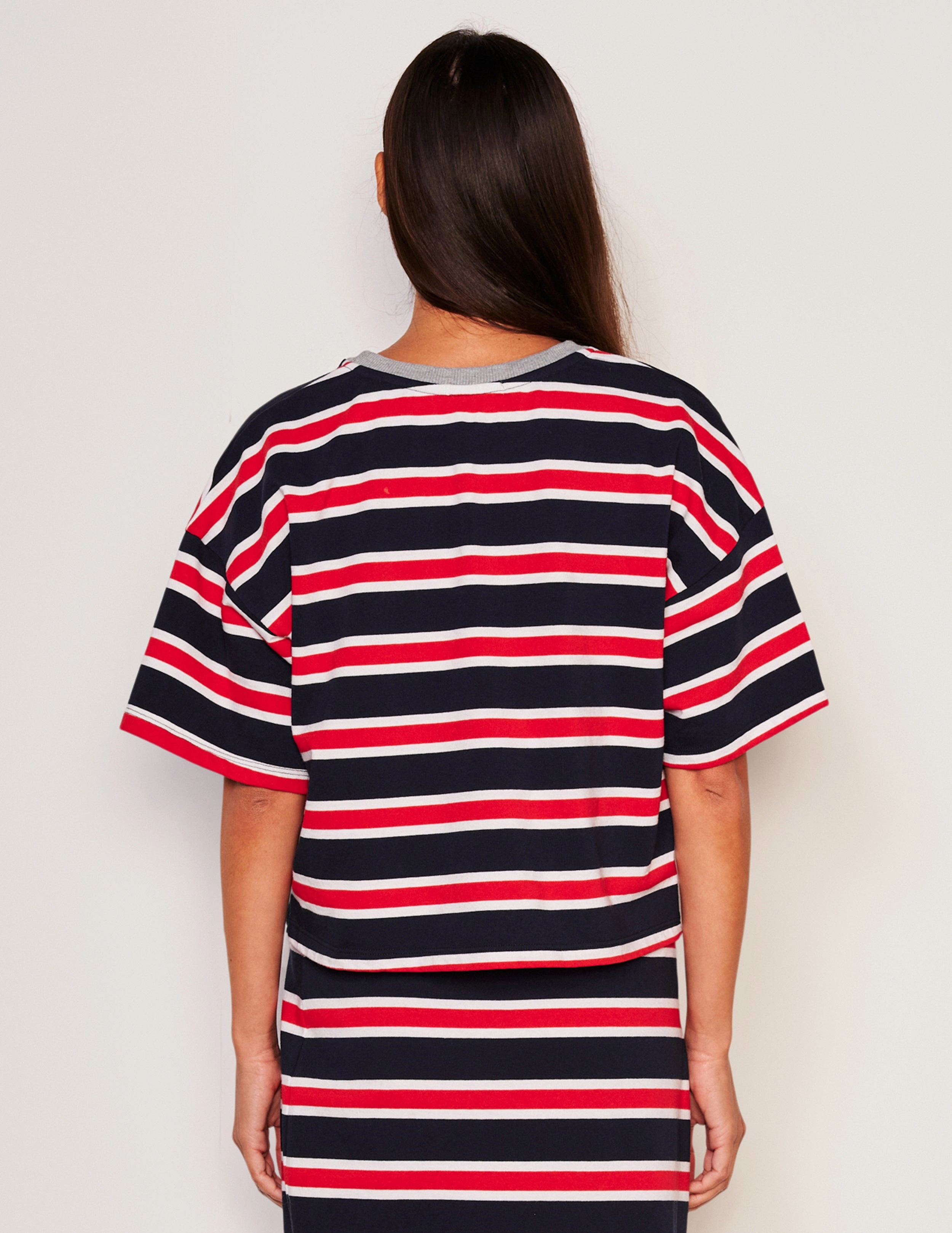 Sundry Crop Crew Neck Tee in Flare Red